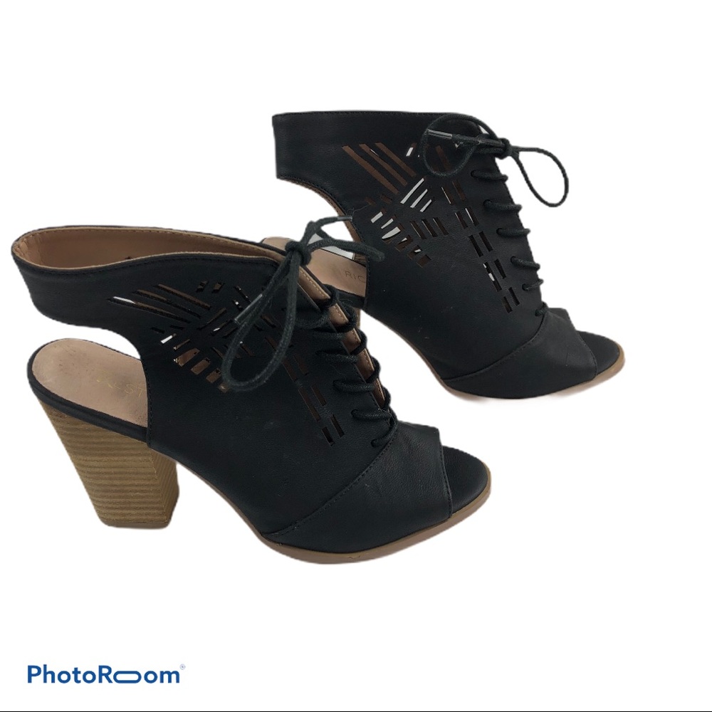 Restricted  Block Wood Heels Slingback  Black 6.5